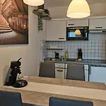 Gaestewohnung Und Service-apartment Hermsdorf Διαμέρισμα