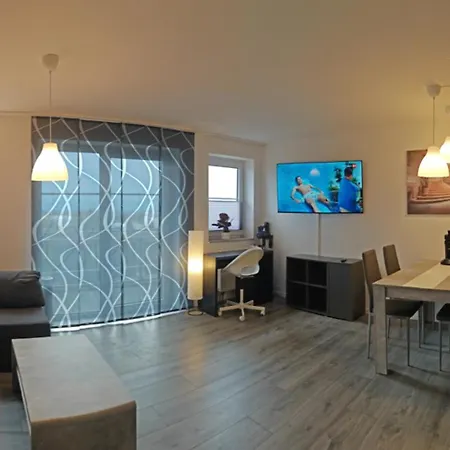 شقة Gaestewohnung Und Service-apartment Hermsdorf *