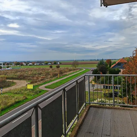 Gaestewohnung Und Service-apartment Hermsdorf شقة Hohe Borde